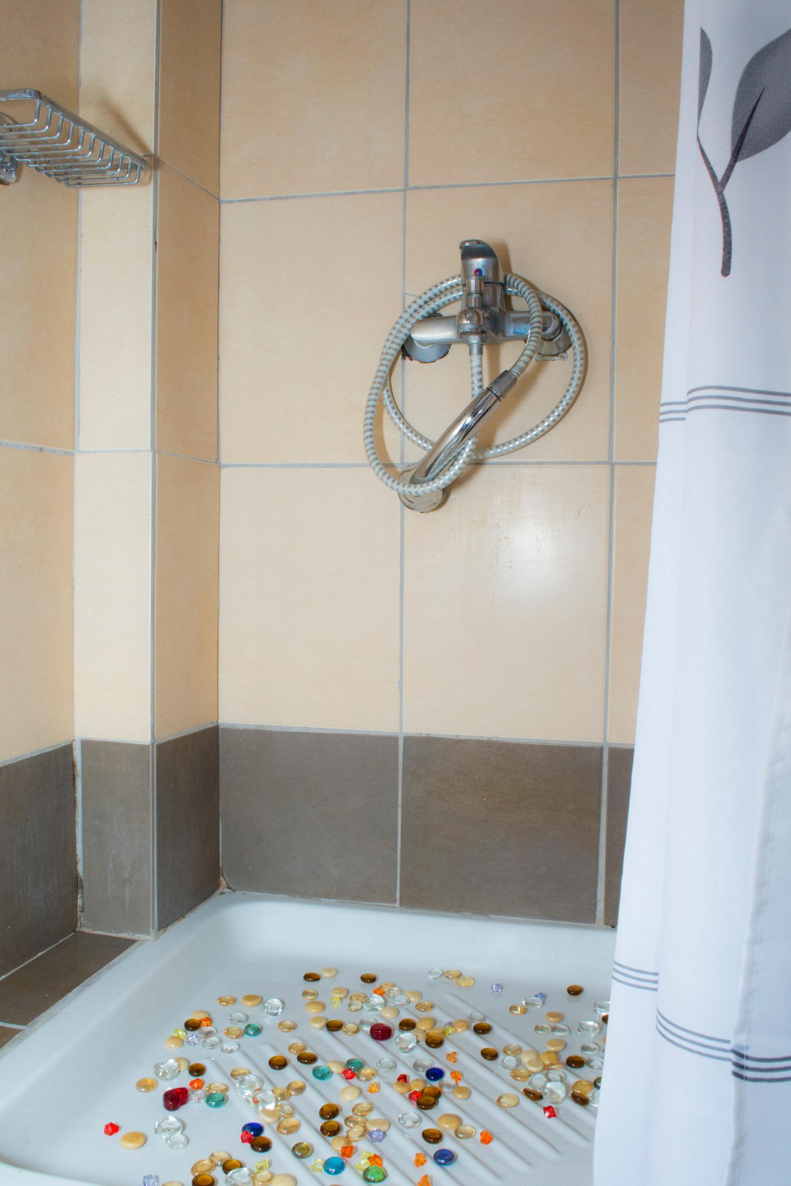 Nikos Hotel Малиа Екстериор снимка